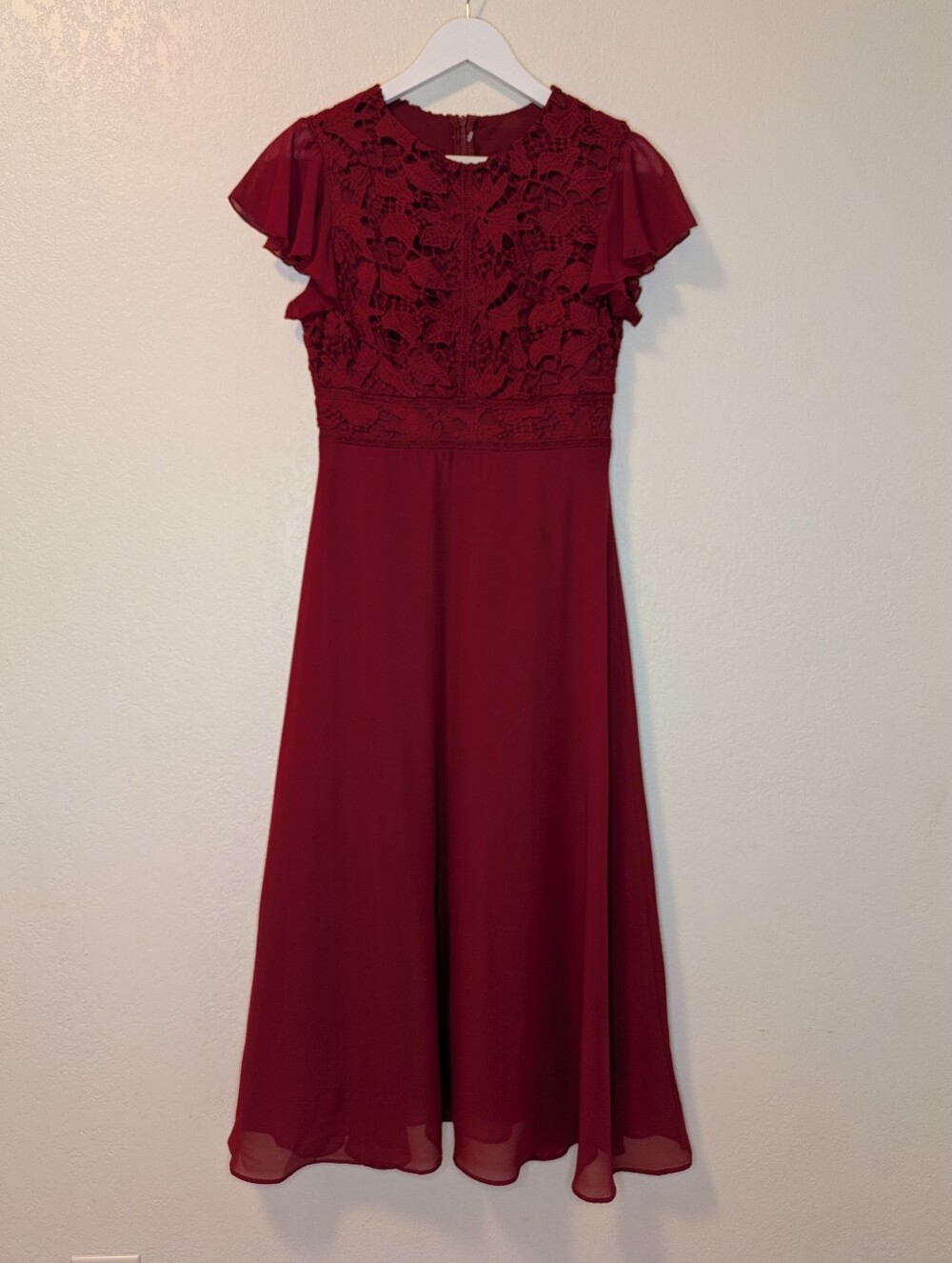JJs House Athelais Burgundy Lace Bodice Midi Dress - Picture 5 of 10